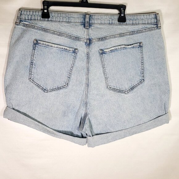 TORRID Wild Wild West Mom Jean Light wash Premium Mid Rise Short Size 18 NWT - Picture 3 of 7